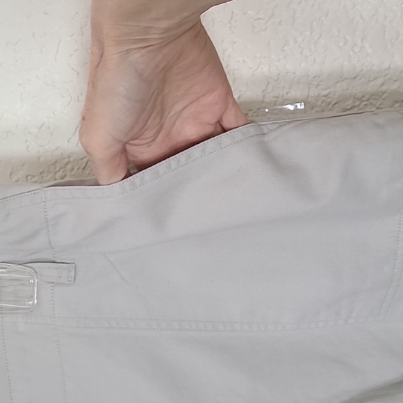 NWT Jones NY Sport cotton shorts with pockets, size 16 - Picture 2 of 9